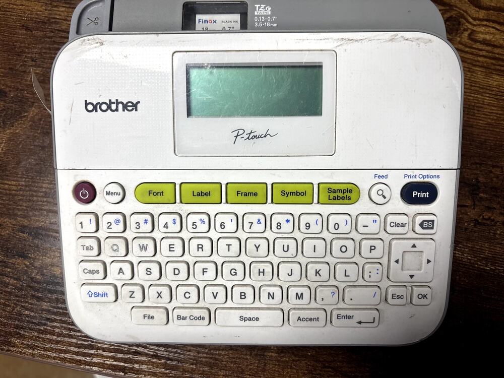 Brother P-touch Pt-D400 Label Maker White
